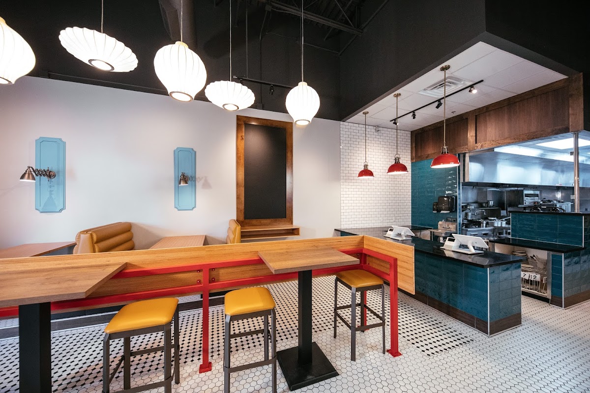 The Chinese Neighbor